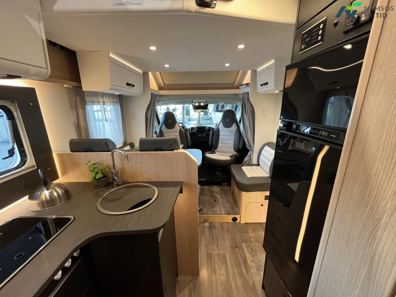 Sunlight T 68 Adventure Edition