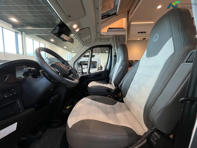 Sunlight T 68 Adventure Edition