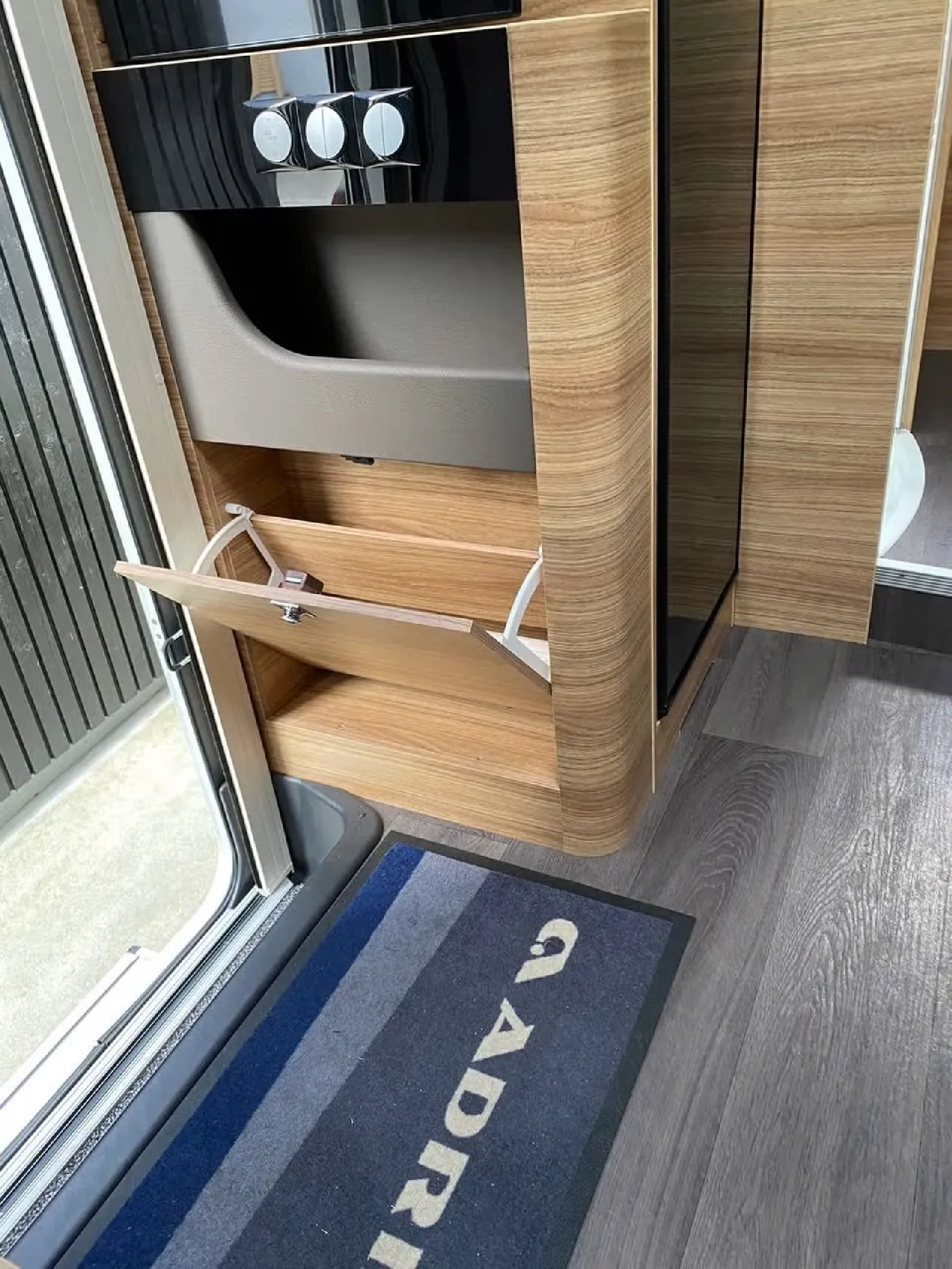 Adria 700 Sonic DC plus