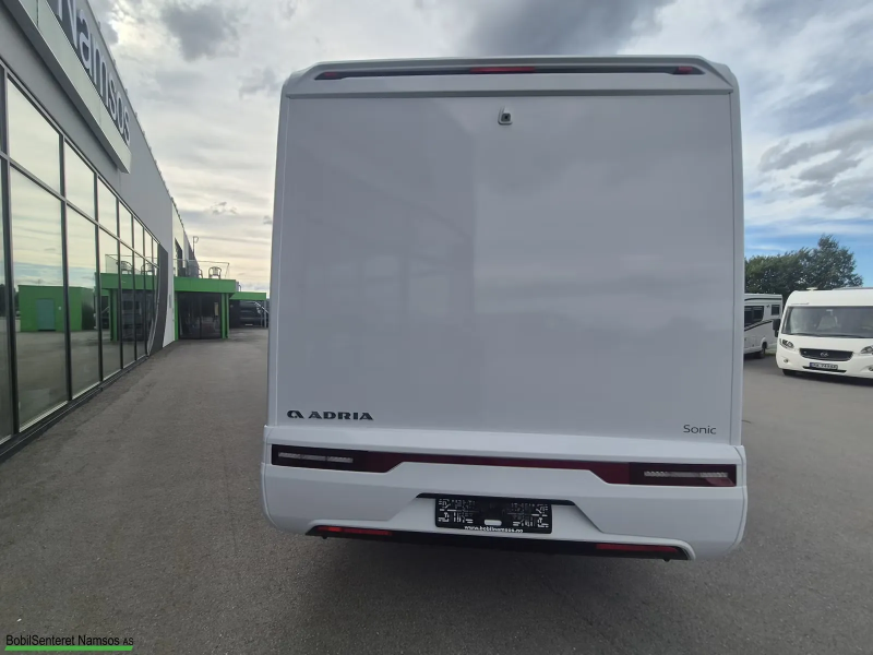 Adria SONIC 700 DL