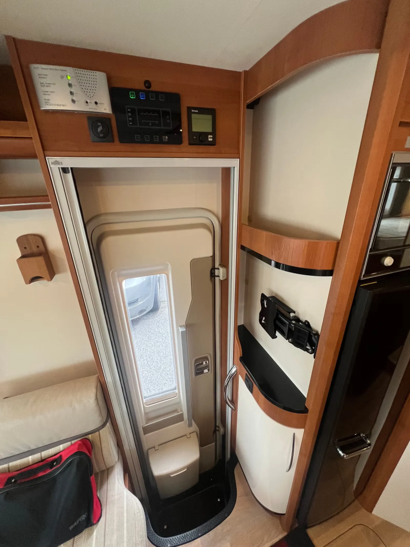 Rapido 855F Scandinavie