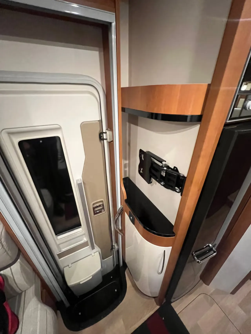 Rapido 855F Scandinavie