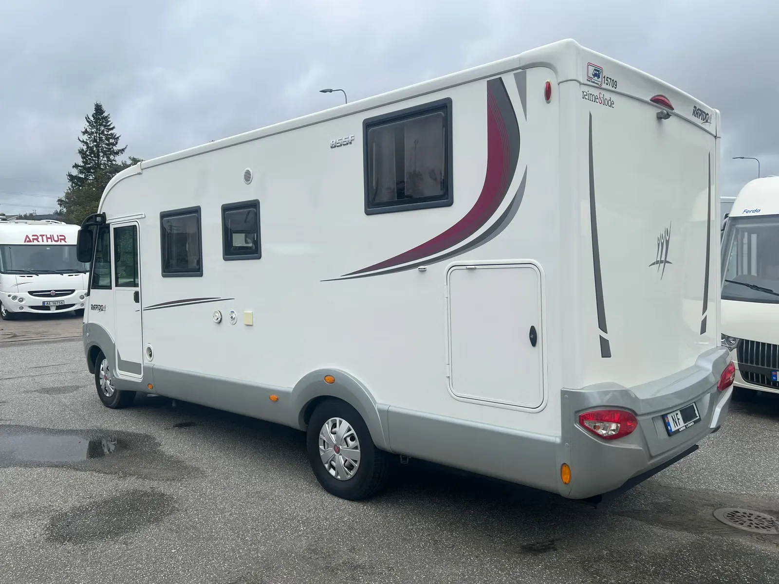 Rapido 855F Scandinavie