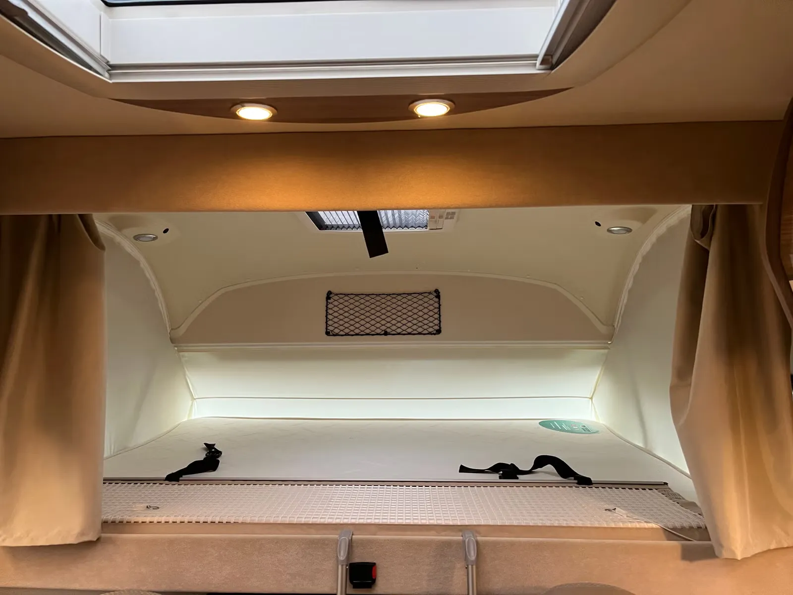 Rapido 8090DF ALKO 180 ch