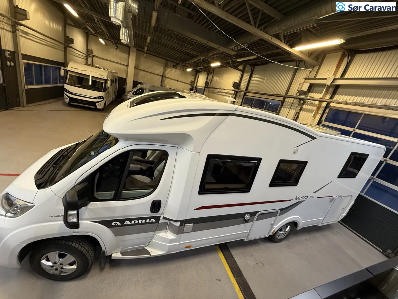 Adria Matrix M 670 SC