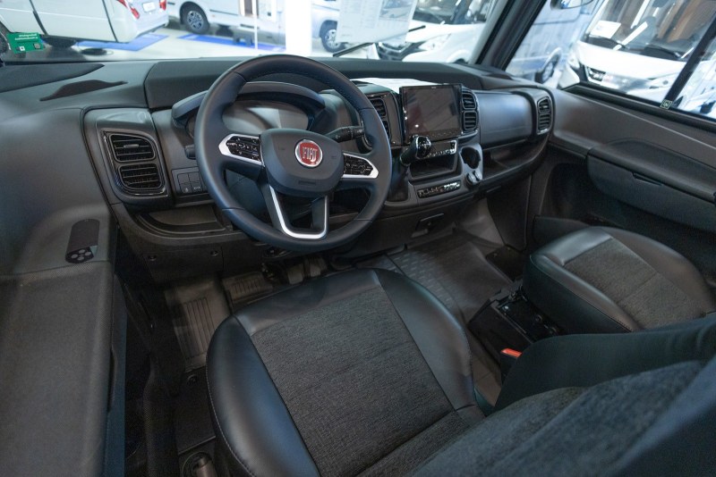 Niesmann-Bischoff iSmove 6.9 E