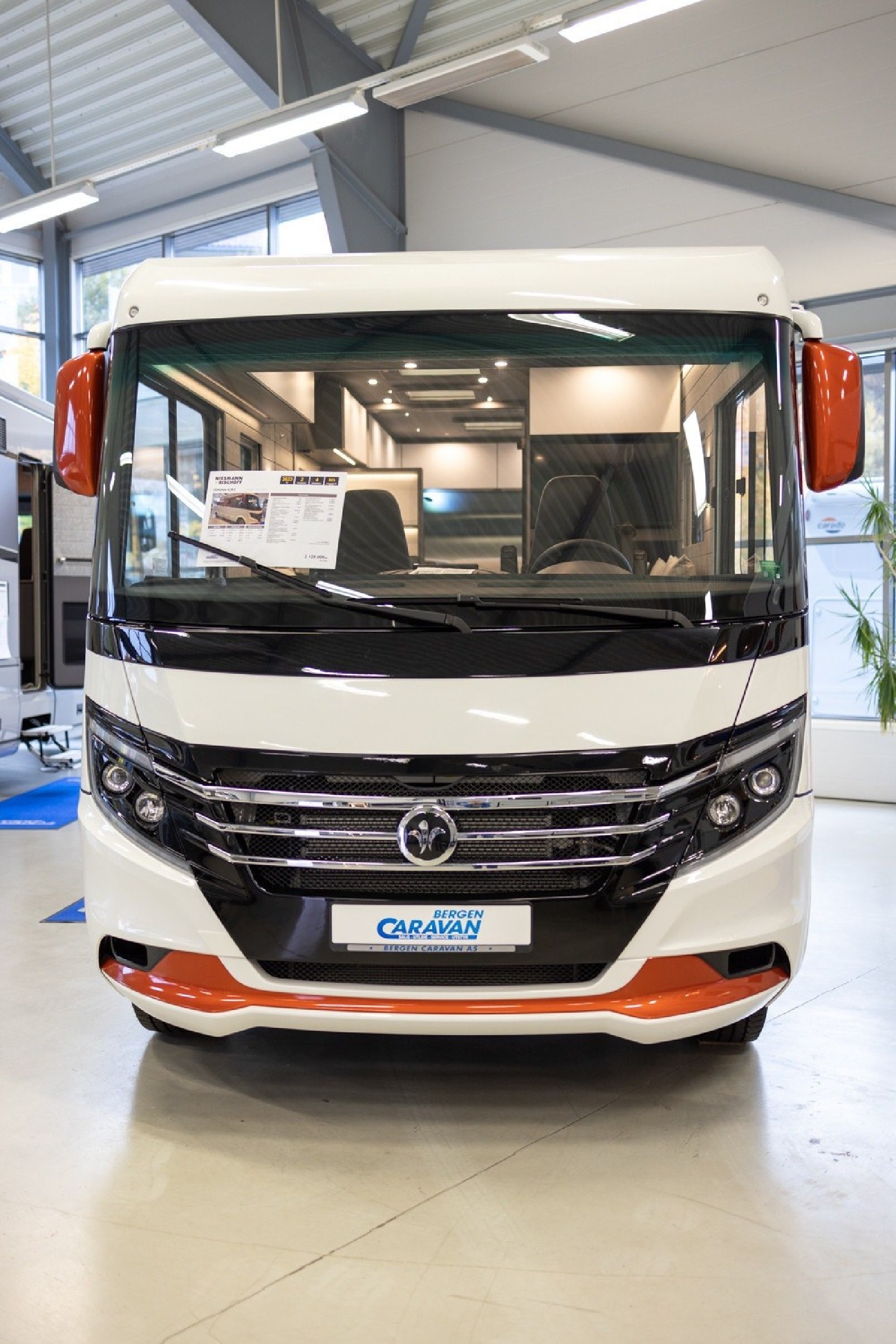 Niesmann-Bischoff iSmove 6.9 E