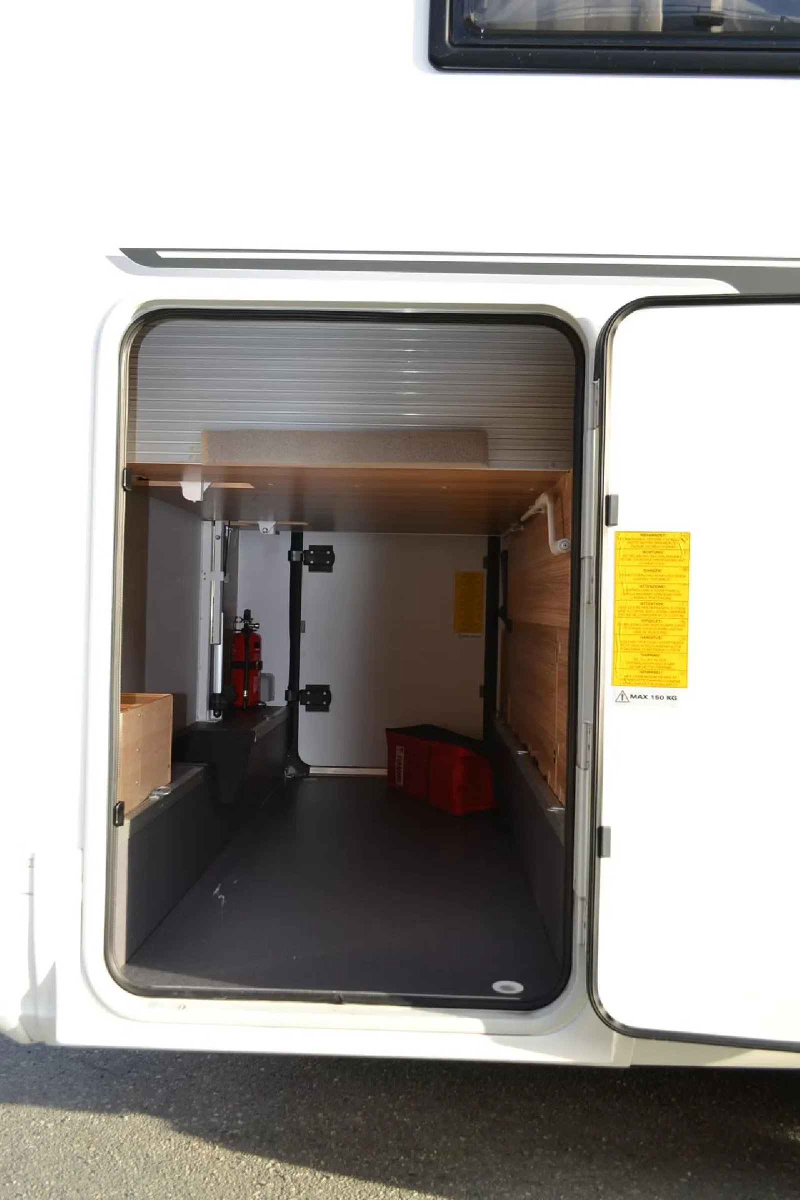 Adria Sonic I 700 DC