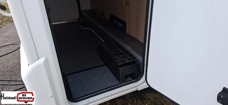 Adria Sun Living Série S 70 SL