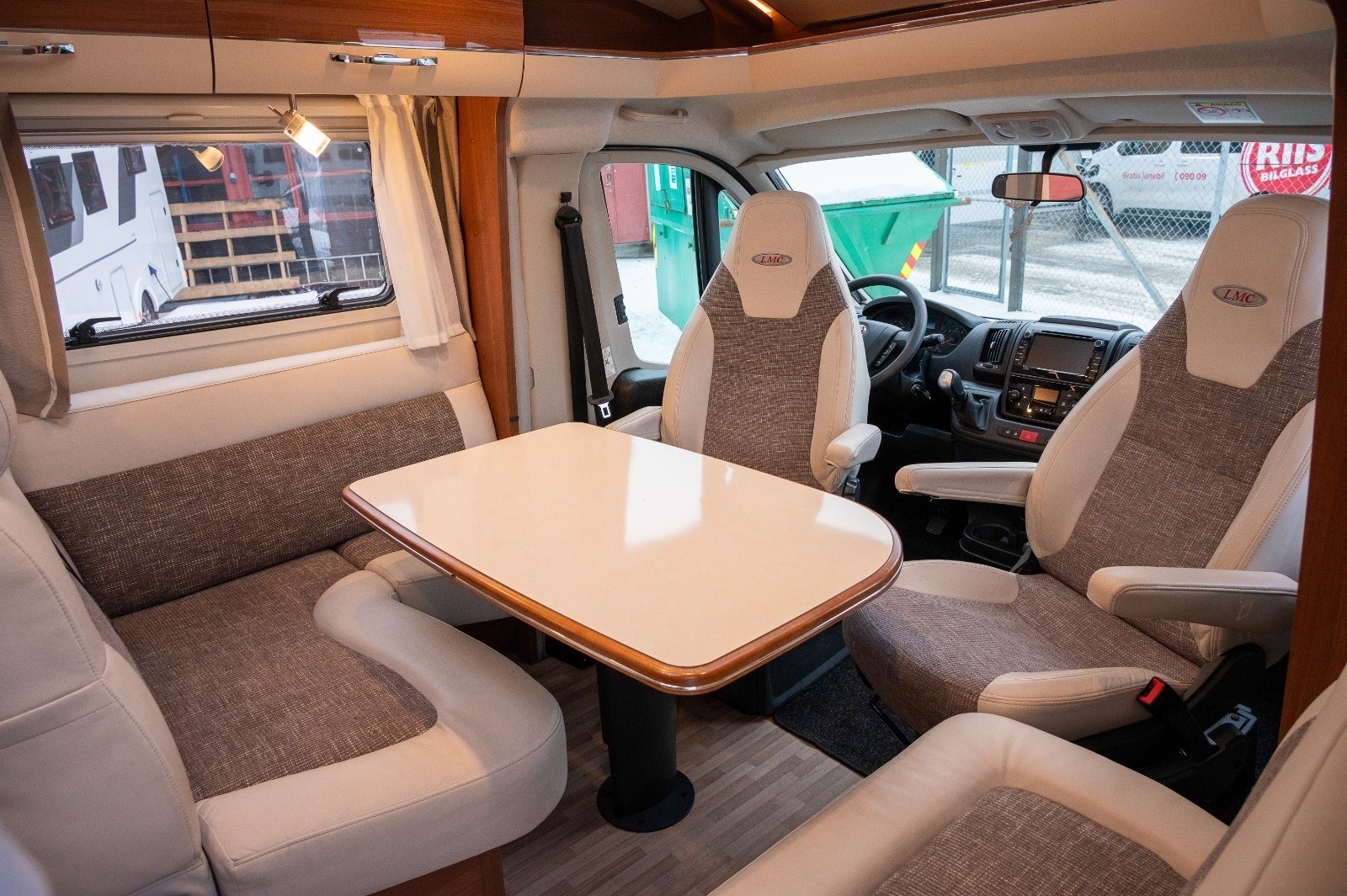 LMC T 713 Passion kaufen – Kroken Bobil AS