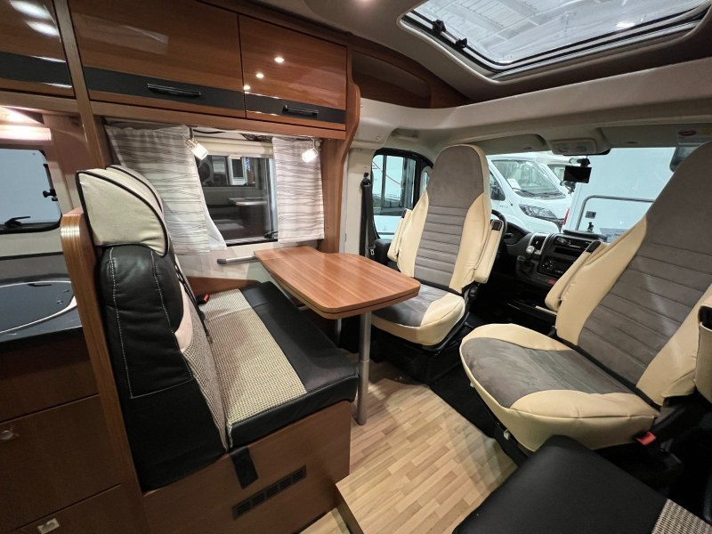 LMC T672 kaufen – Kroken Bobil AS