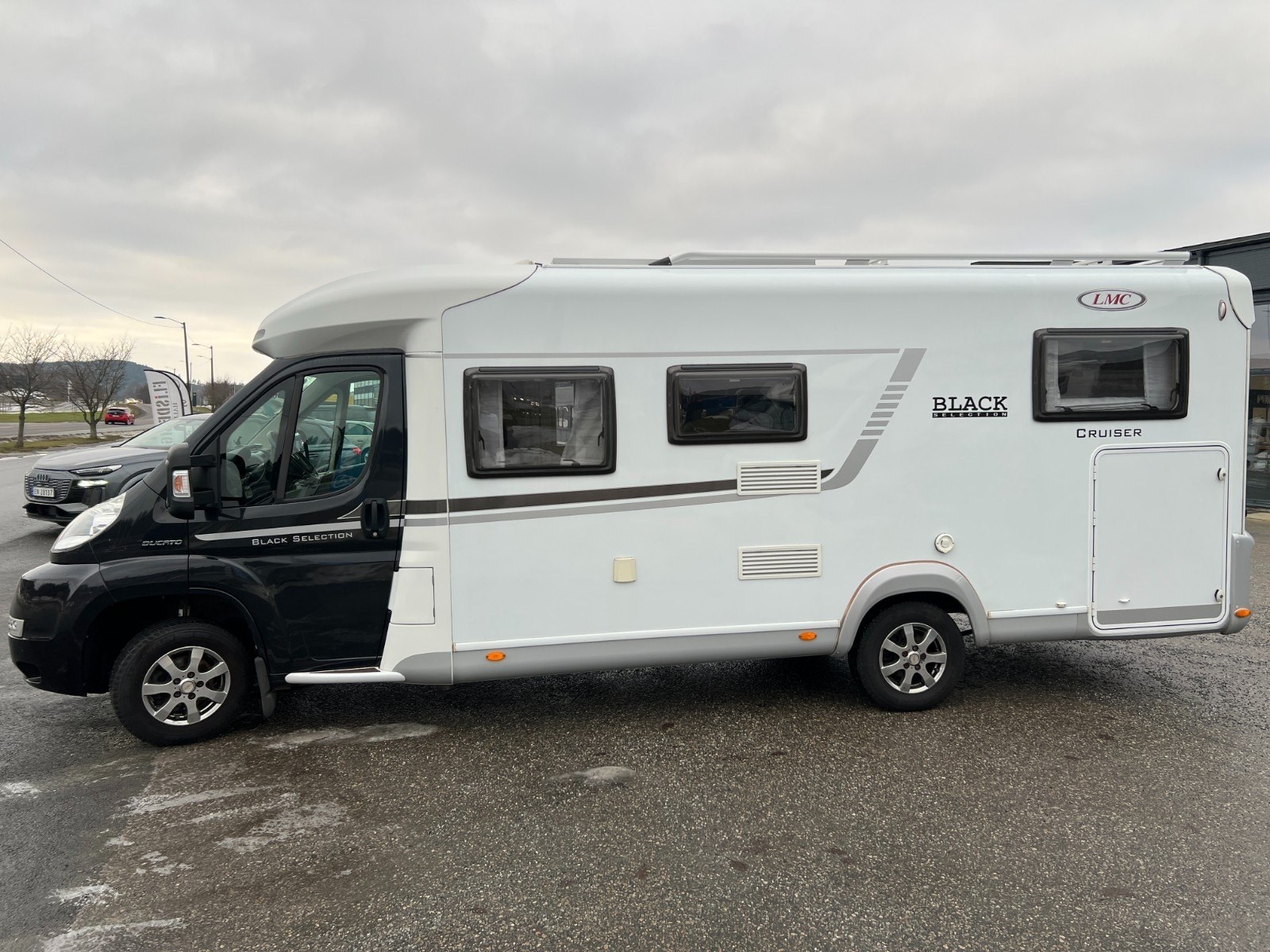 LMC T672 kaufen – Kroken Bobil AS