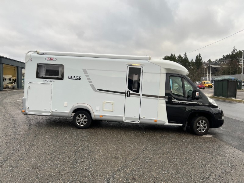 LMC T672 kaufen – Kroken Bobil AS