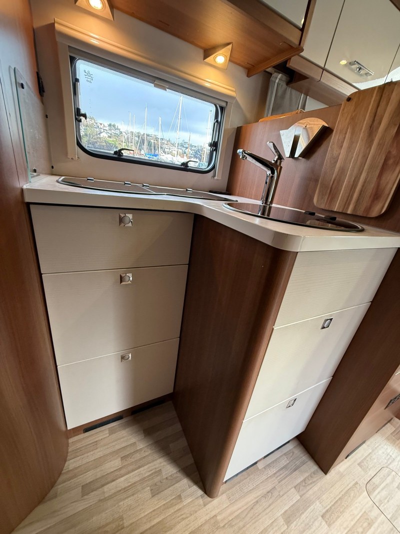 LMC H737 kaufen – Kroken Bobil AS