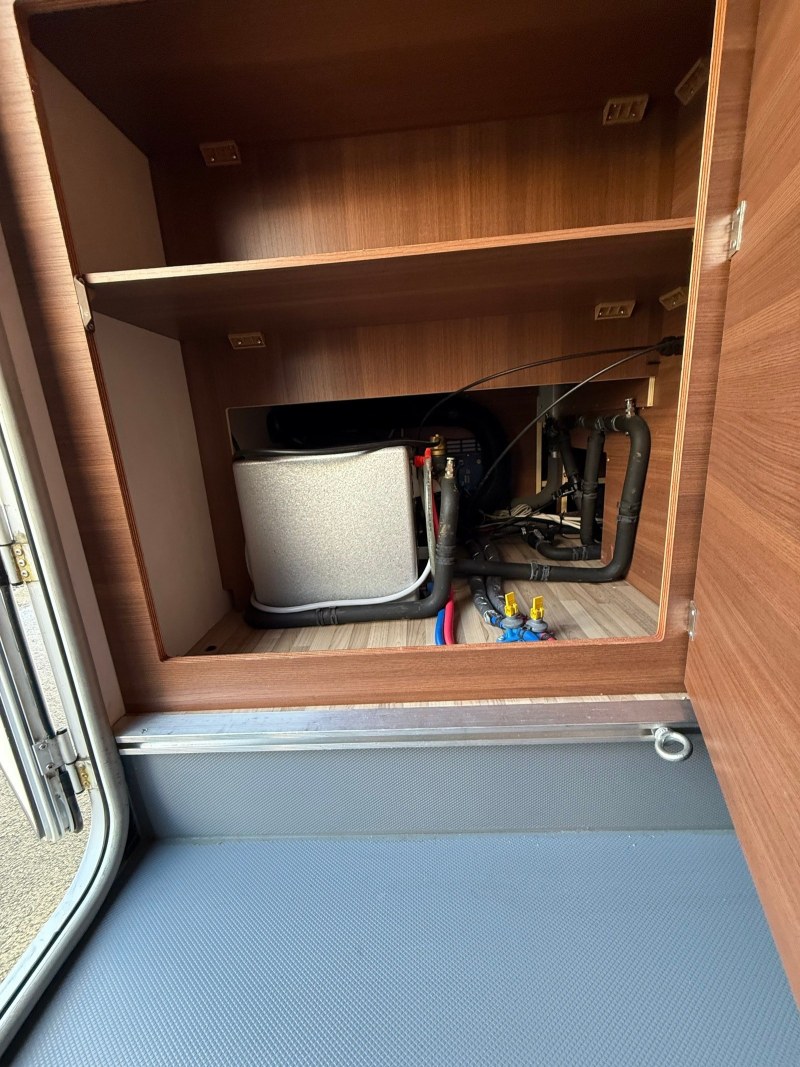 LMC H737 kaufen – Kroken Bobil AS