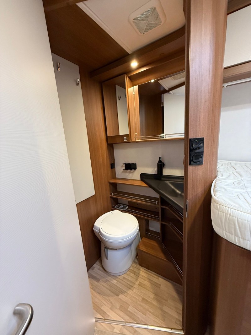 LMC H737 kaufen – Kroken Bobil AS