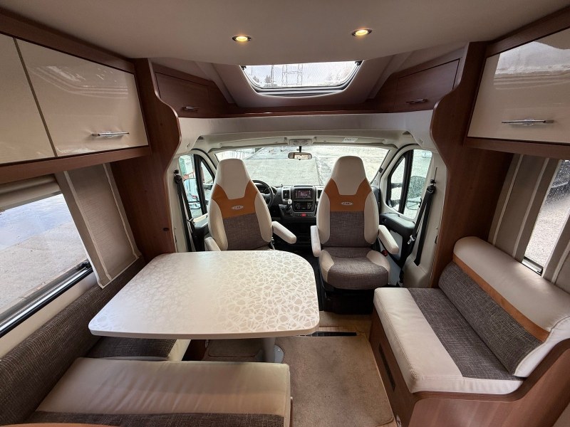 LMC H737 kaufen – Kroken Bobil AS