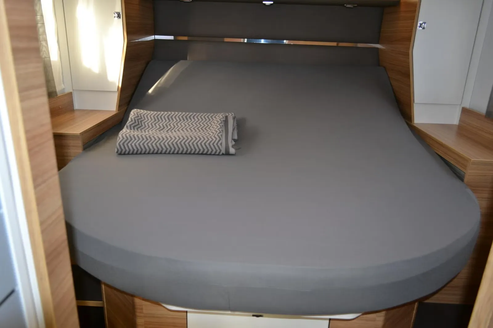 Adria Sonic I 700 DC