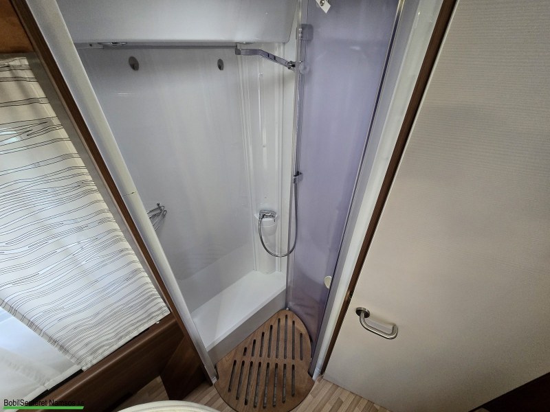 LMC Cruiser T 722 kaufen – Kroken Bobil AS