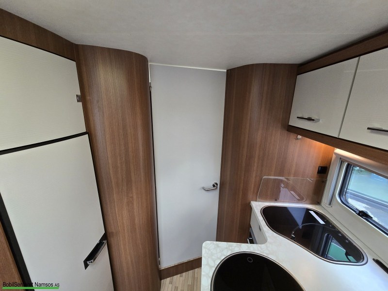 LMC Cruiser T 722 kaufen – Kroken Bobil AS