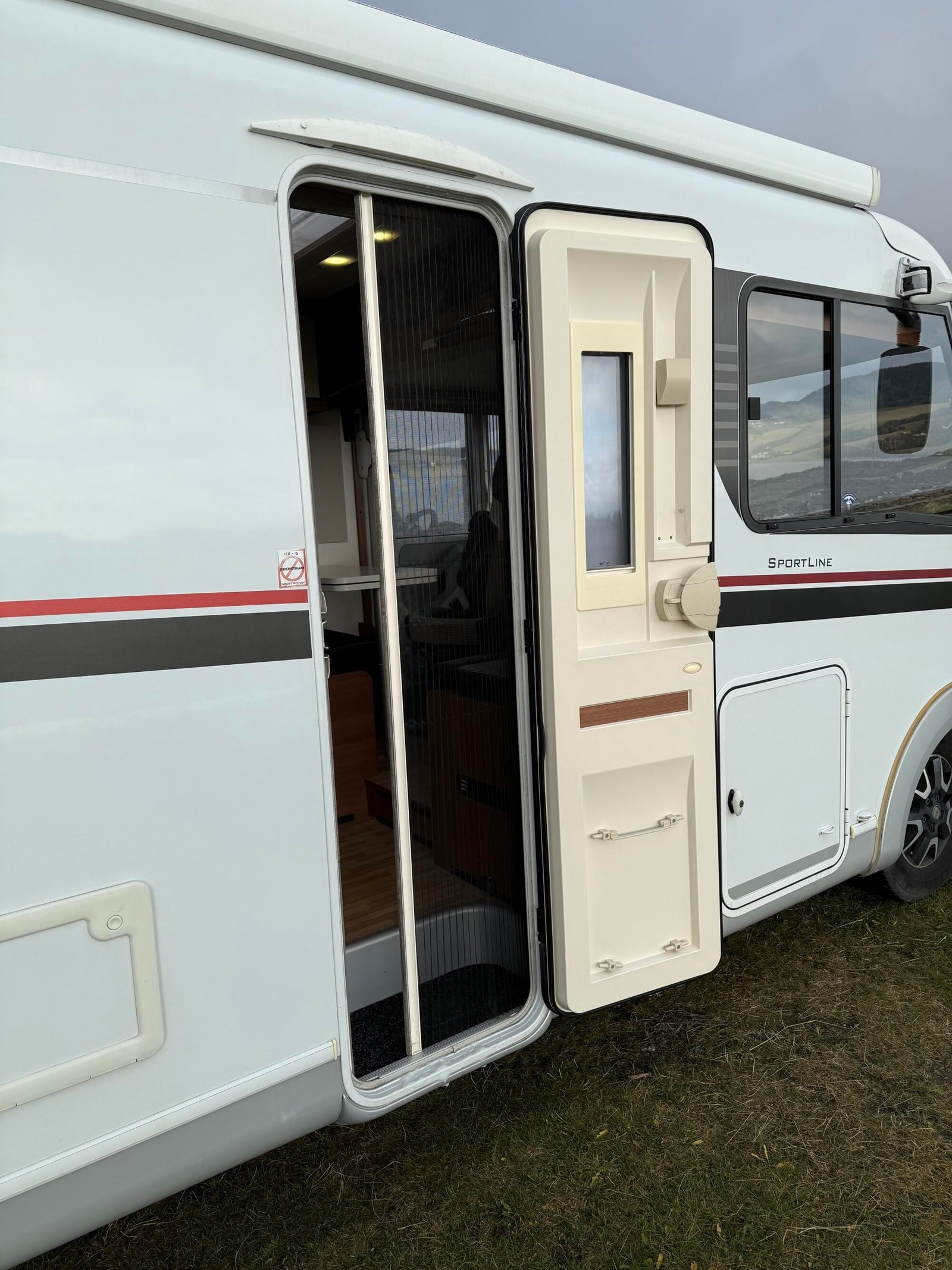 LMC Explorer Sportline 675 kaufen – Kroken Bobil AS