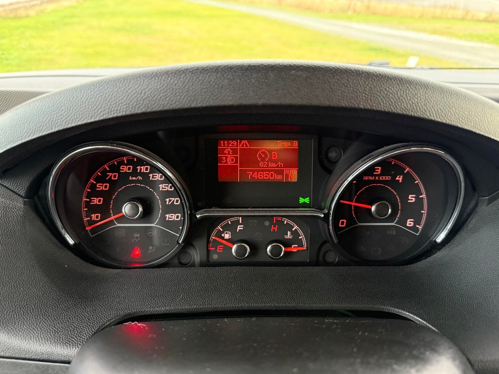 LMC Explorer Sportline 675 kaufen – Kroken Bobil AS