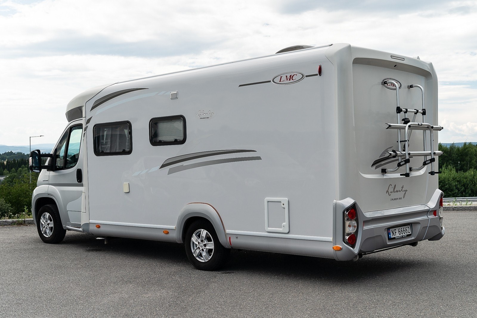 LMC Liberty T 660 kaufen – Kroken Bobil AS