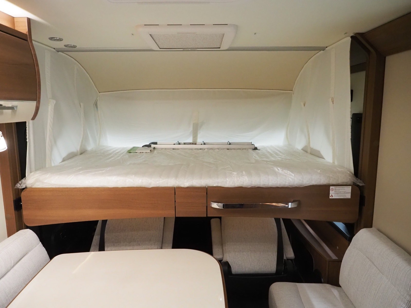 LMC I 715 Comfort Explorer kaufen – Kroken Bobil AS