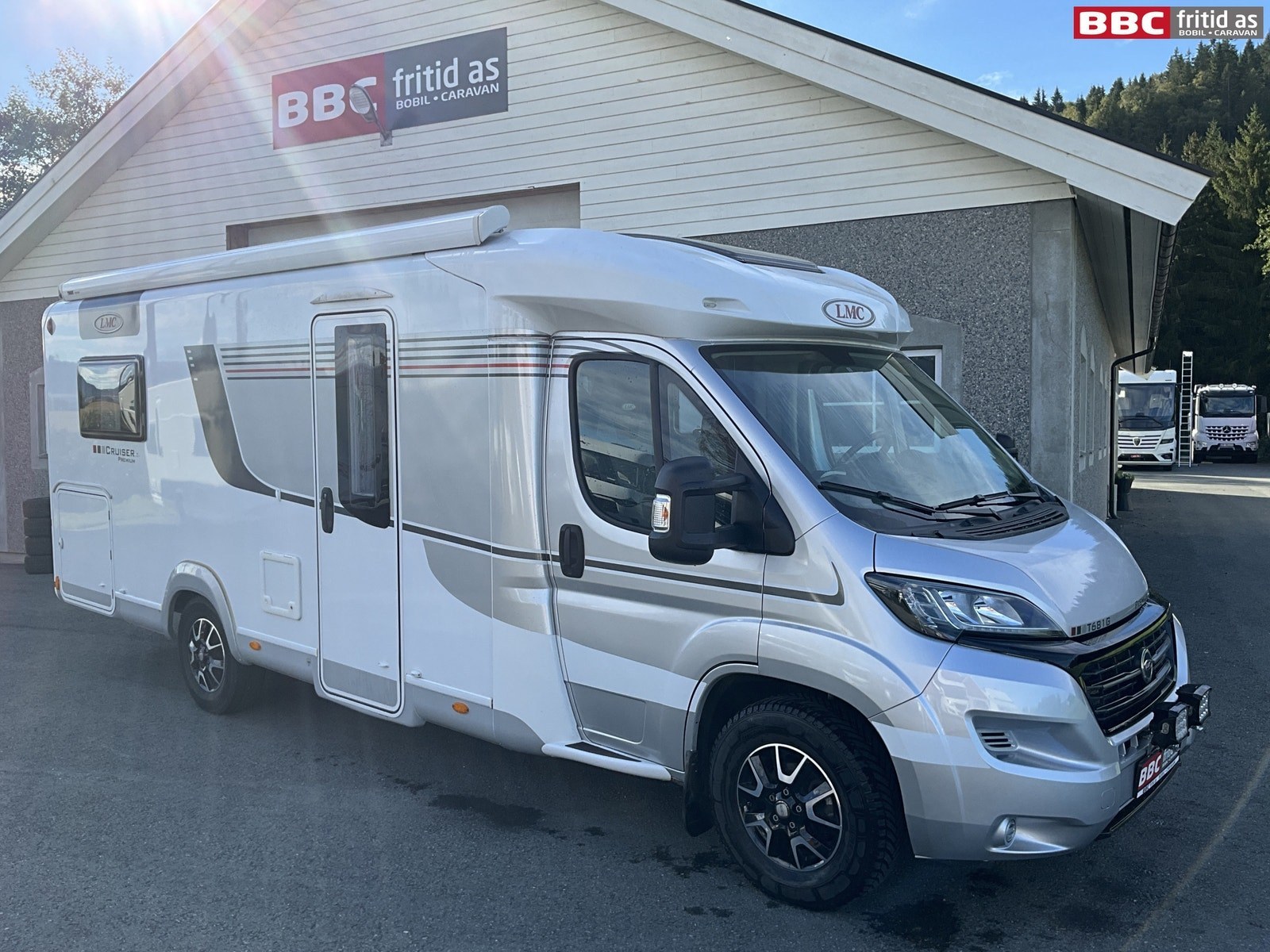 LMC T672 Premium kaufen – Kroken Bobil AS