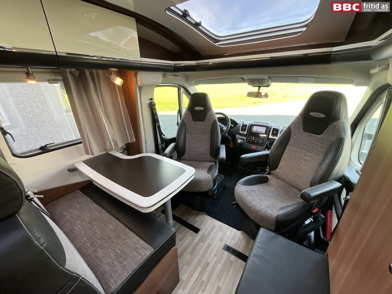 LMC T672 Premium kaufen – Kroken Bobil AS