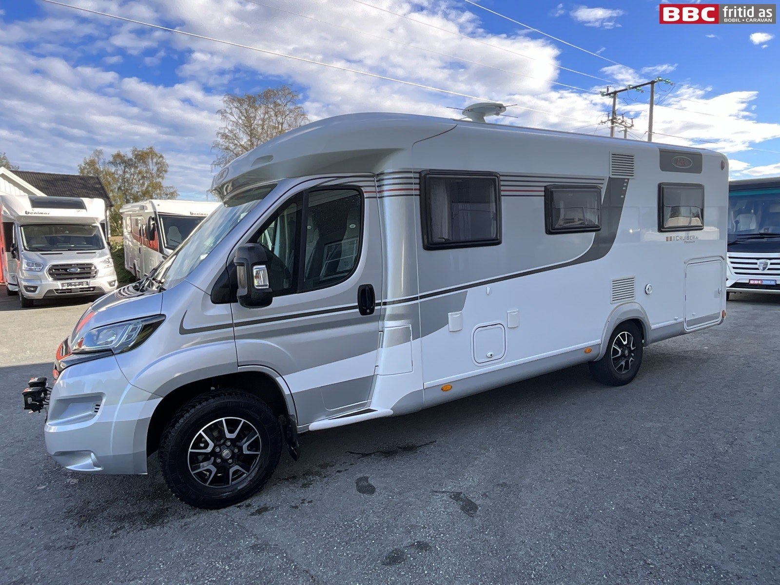 LMC T672 Premium kaufen – Kroken Bobil AS