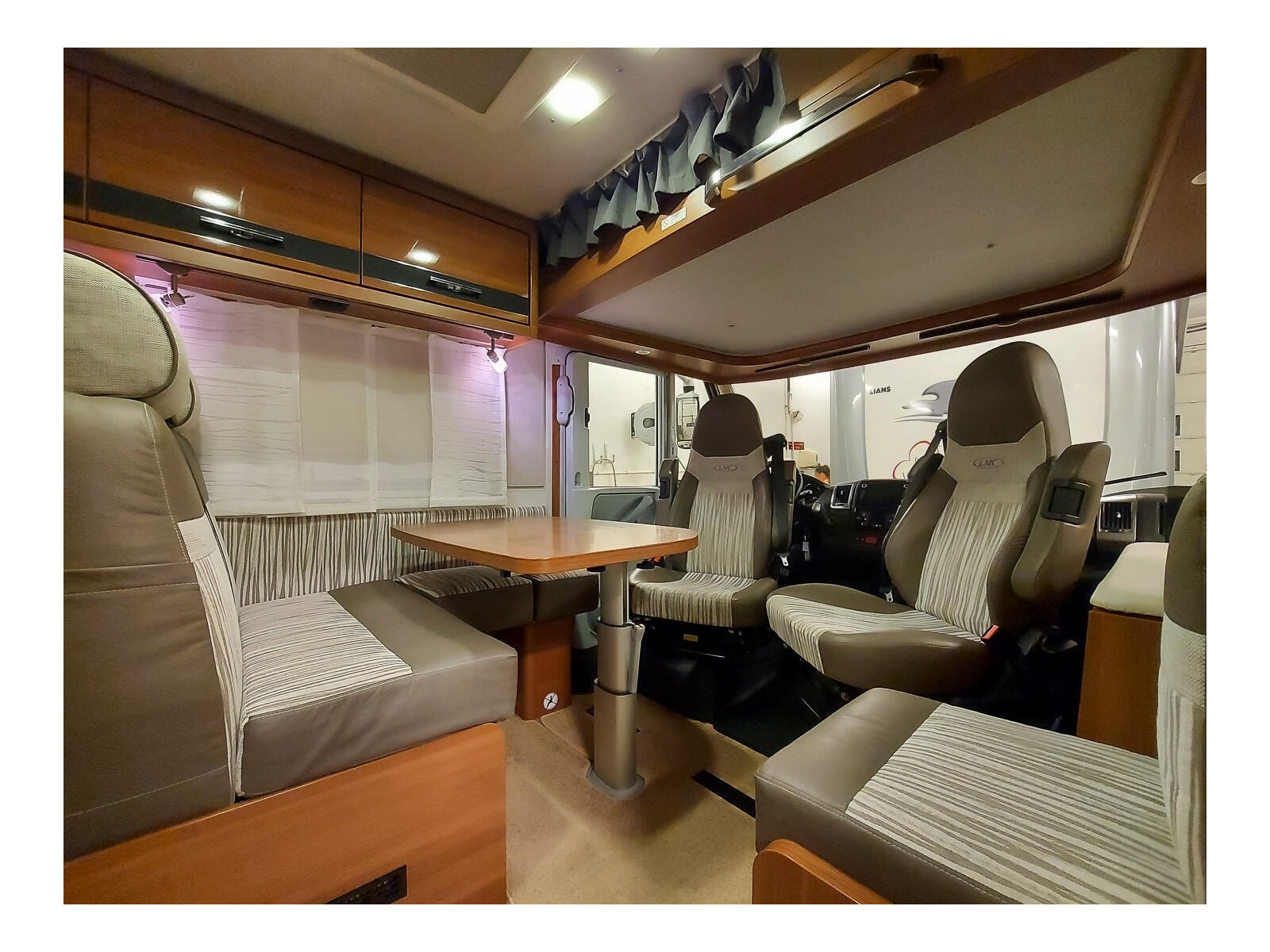 LMC I 745 Sportline kaufen – Kroken Bobil AS