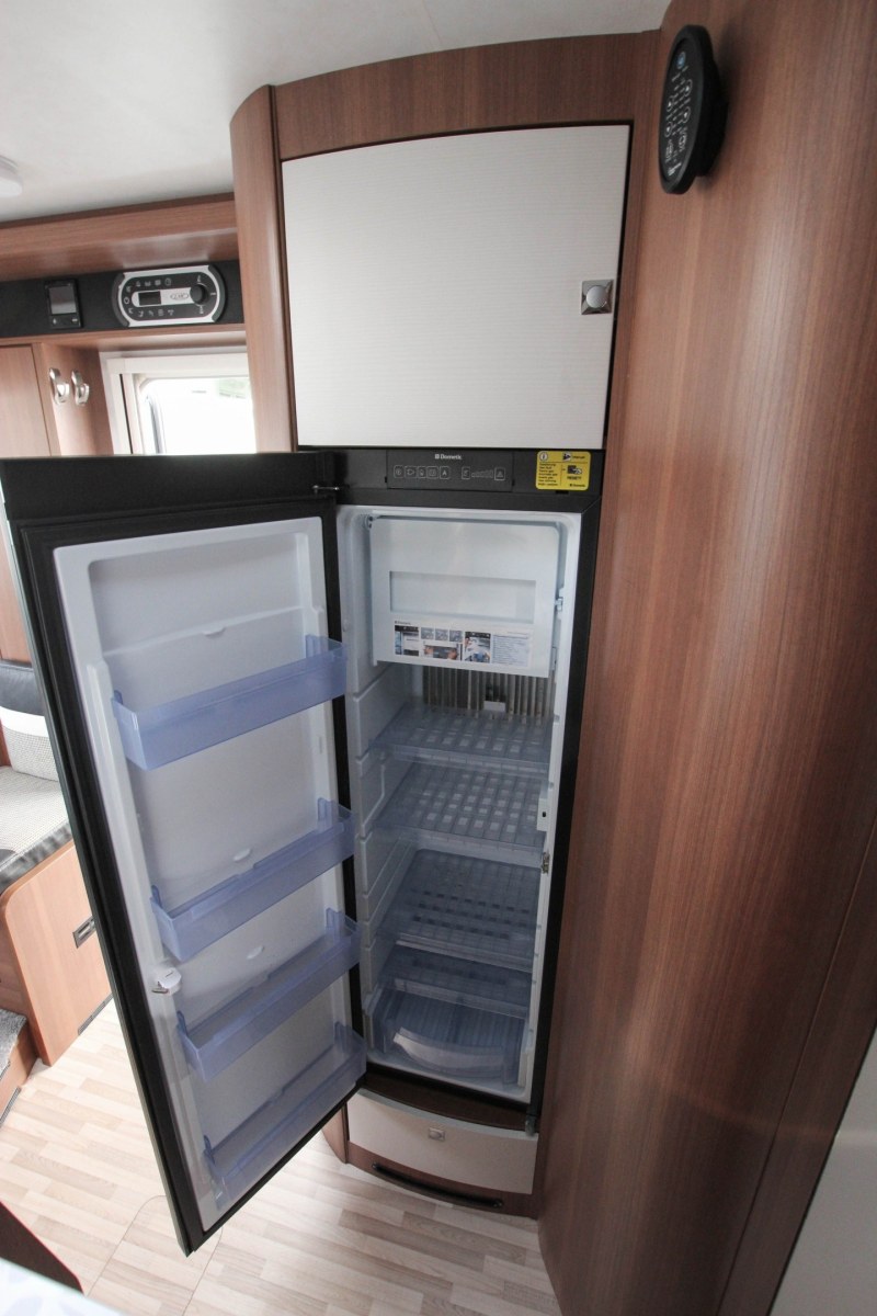 LMC I 745 SportLine kaufen – Kroken Bobil AS