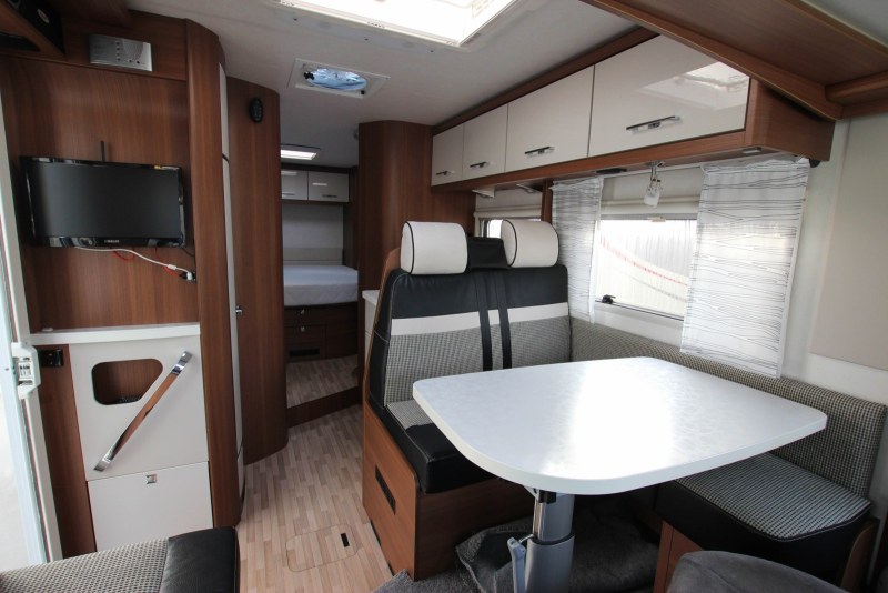 LMC I 745 SportLine kaufen – Kroken Bobil AS