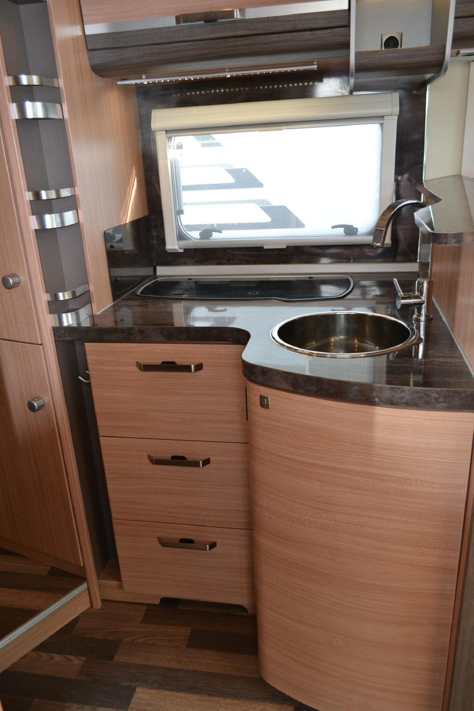 Knaus R16 Sky TI kaufen – Kroken Bobil AS