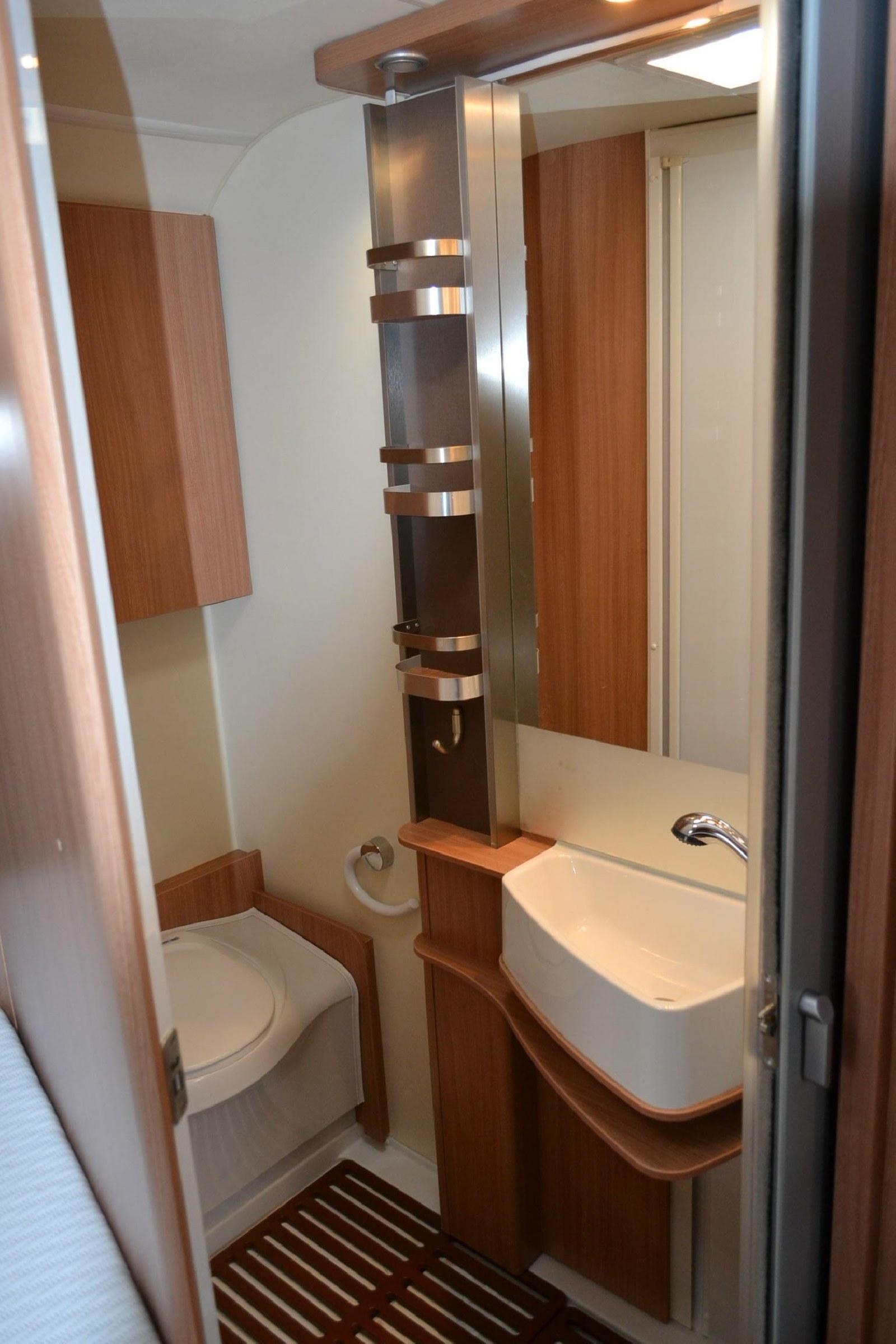 Knaus R16 Sky TI kaufen – Kroken Bobil AS