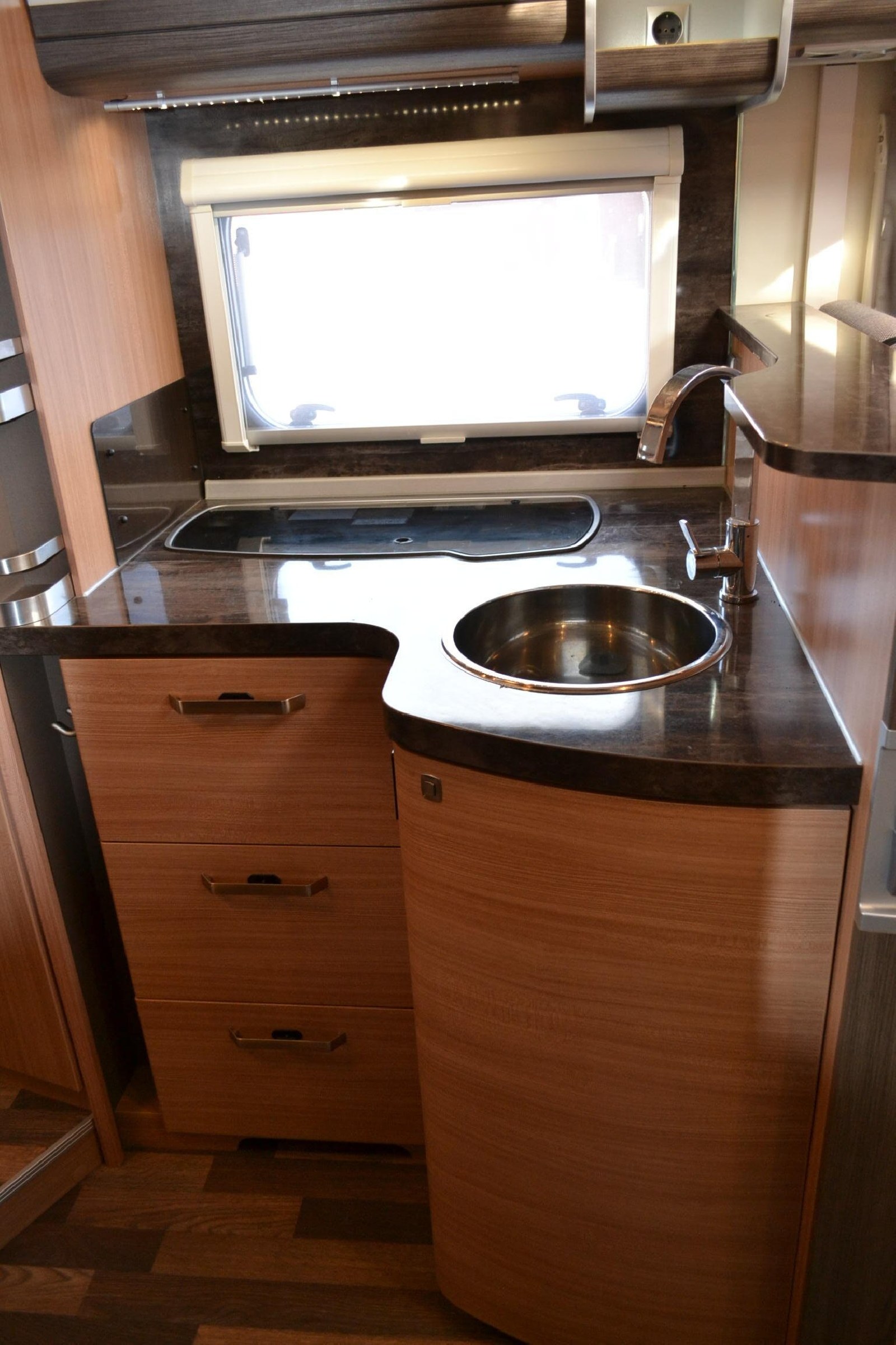 Knaus R16 Sky TI kaufen – Kroken Bobil AS