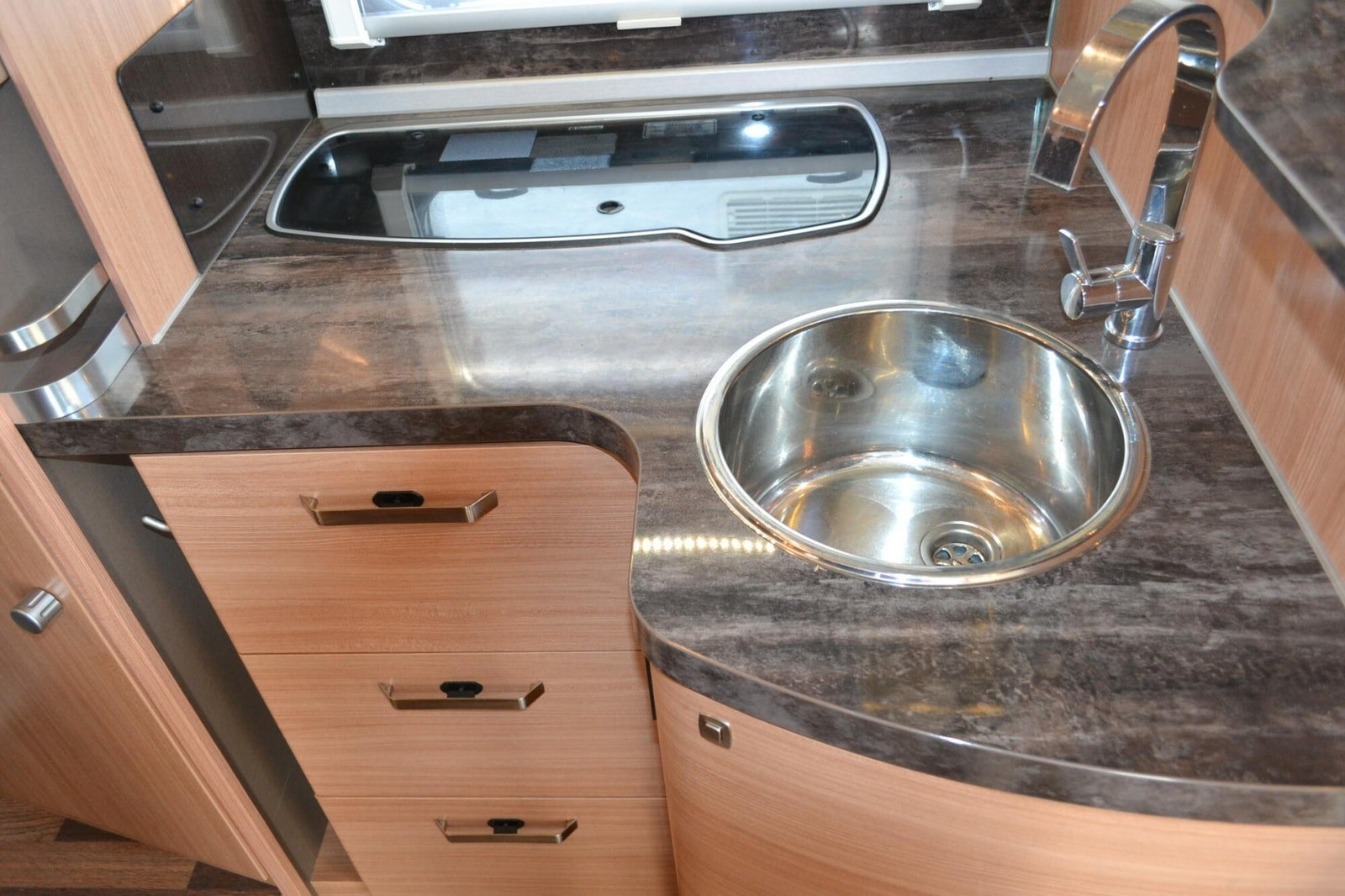 Knaus R16 Sky TI kaufen – Kroken Bobil AS