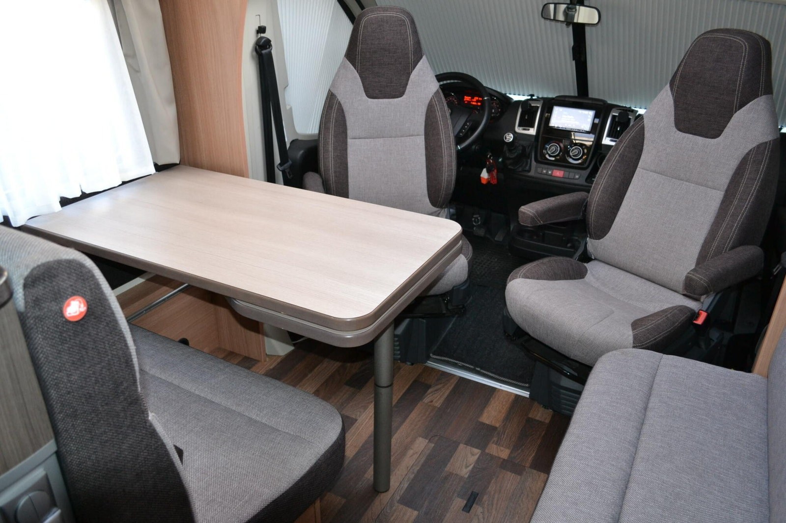 Knaus R16 Sky TI kaufen – Kroken Bobil AS