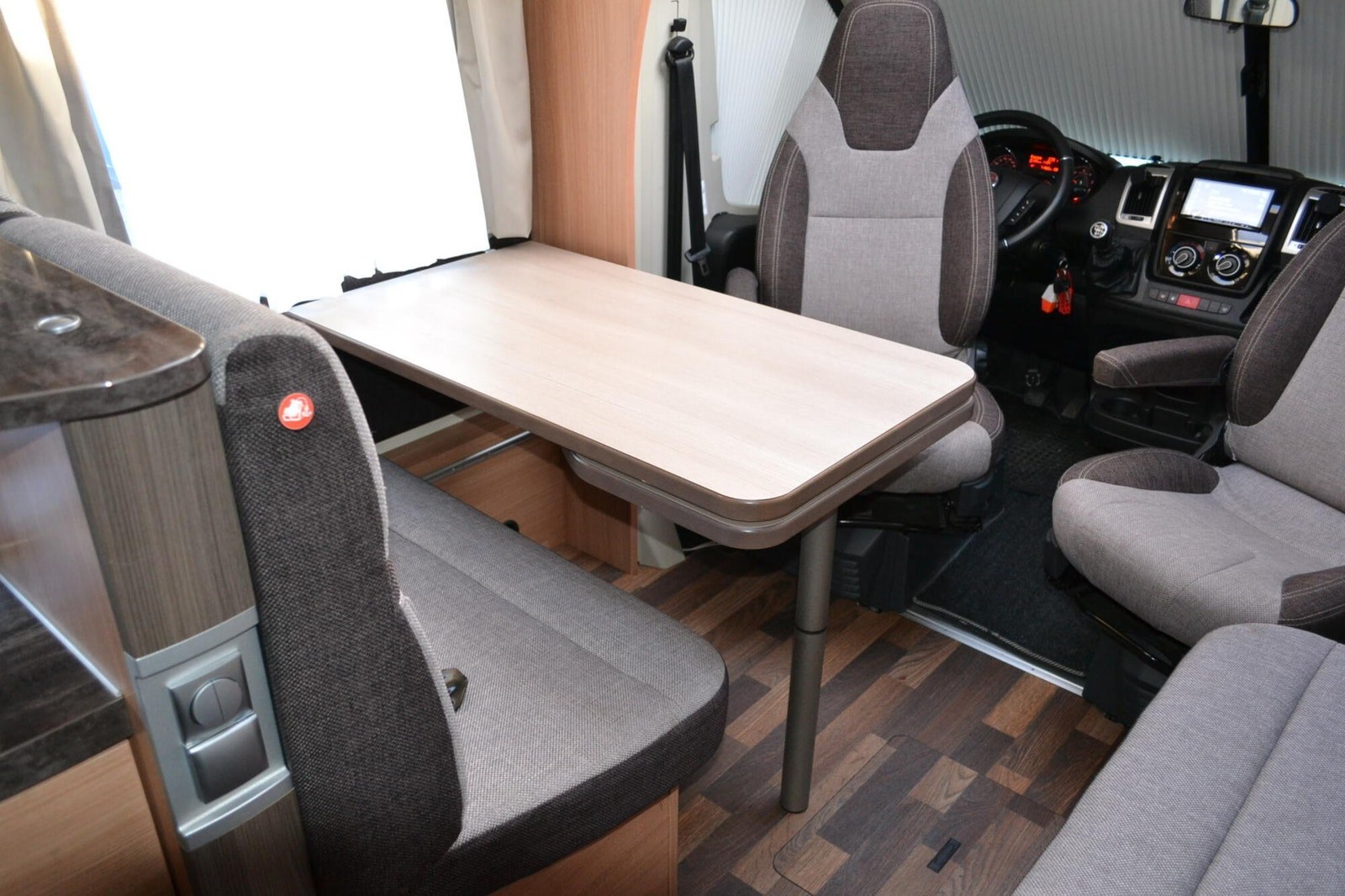 Knaus R16 Sky TI kaufen – Kroken Bobil AS