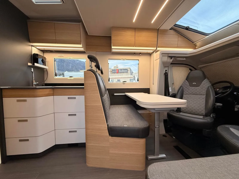 Adria Matrix Plus 670 SC