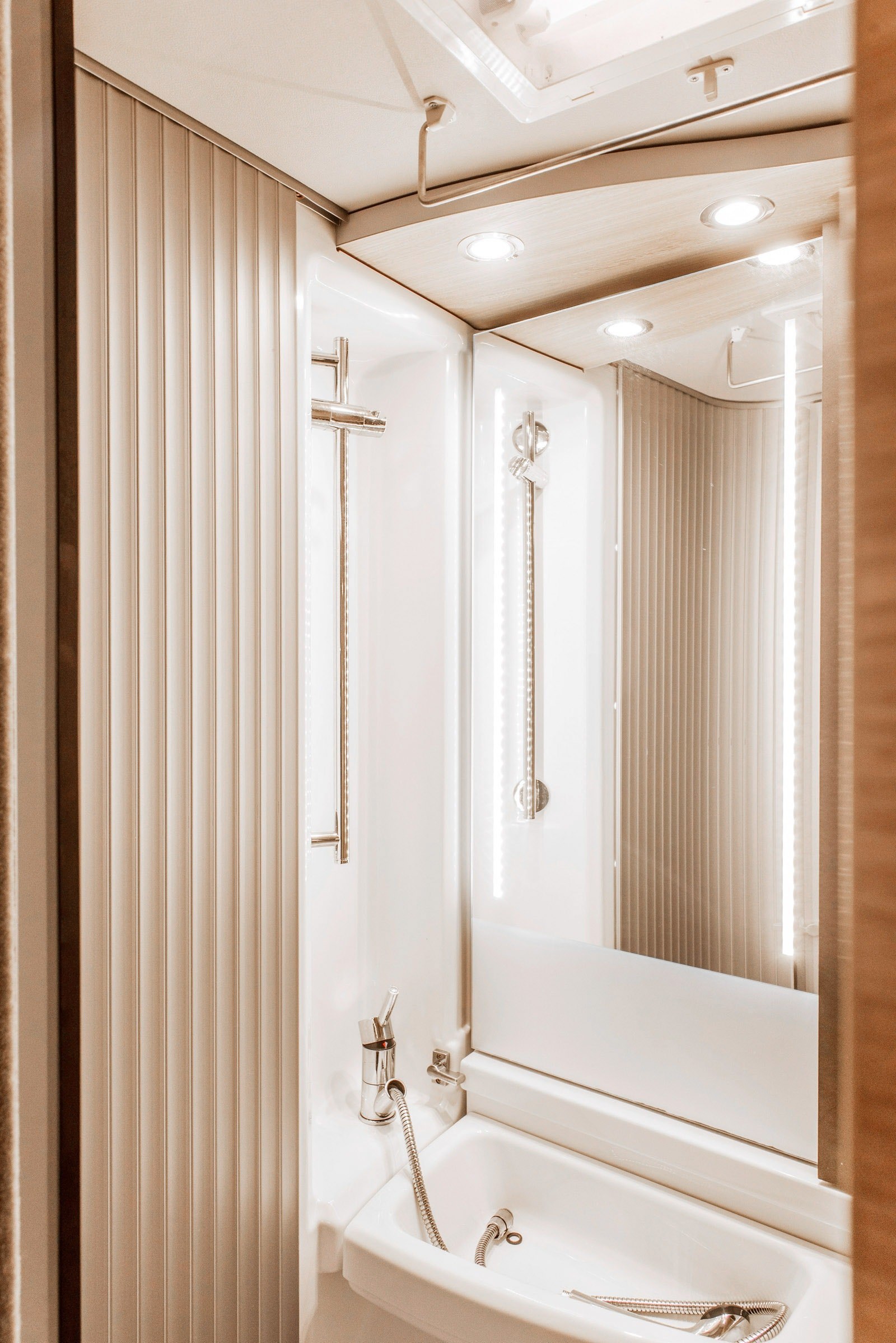 Knaus Van TI Plus Aut 4WD kaufen – Kroken Bobil AS