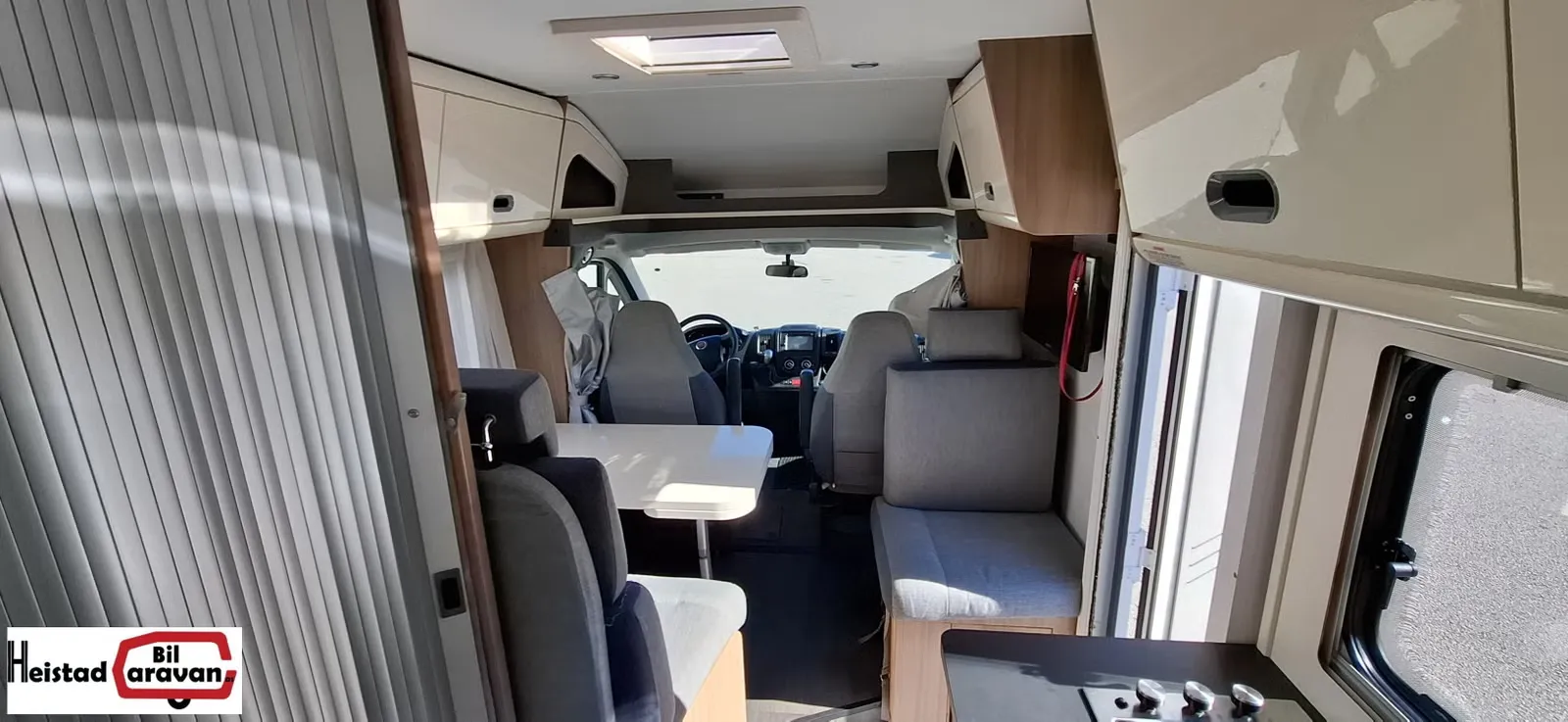 Adria Sun Living Série S 70 SL