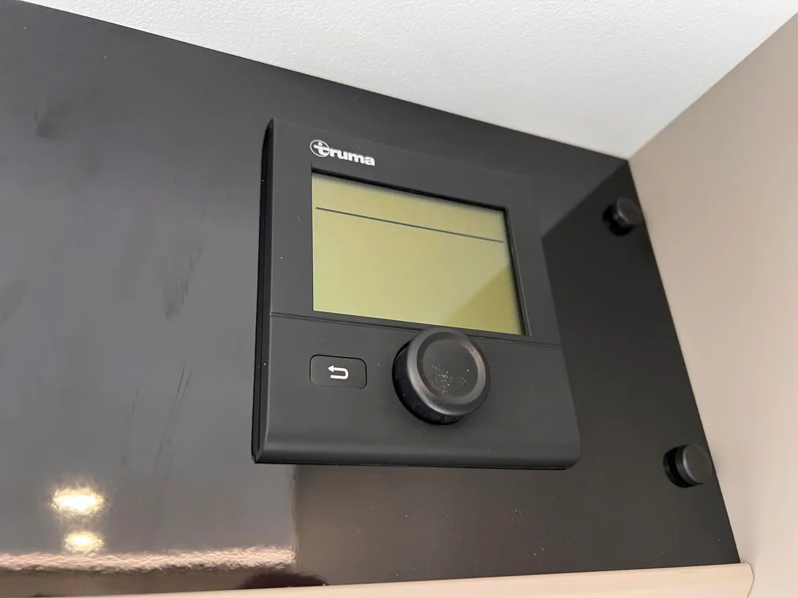 Adria Compact DL 2.2 / 140 ch