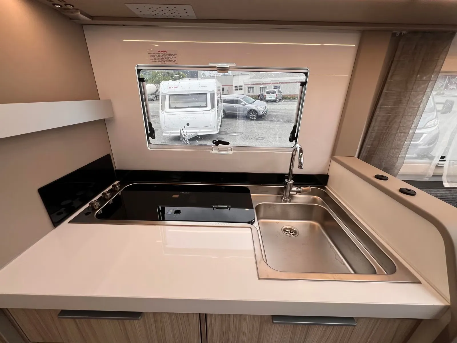 Adria Compact DL 2.2 / 140 ch