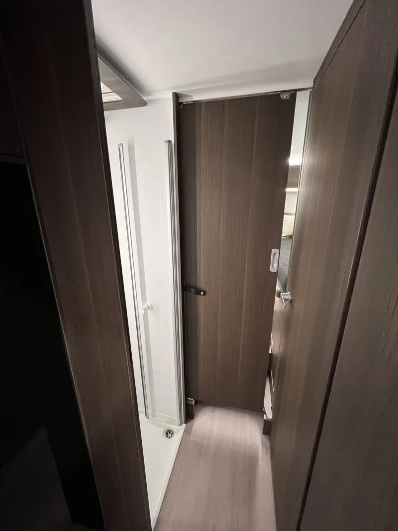 Adria MATRIX SUPREME 670 DL