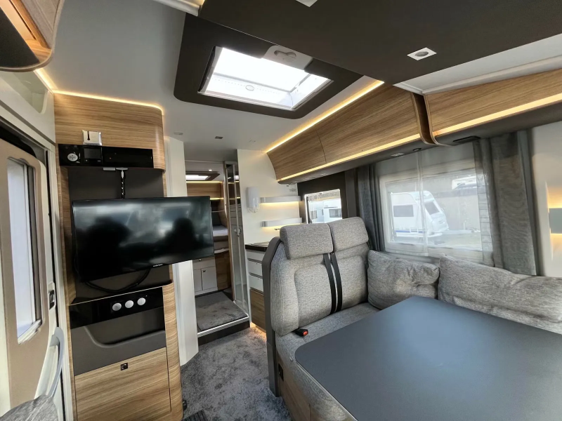 Adria Sonic Plus 700 SC