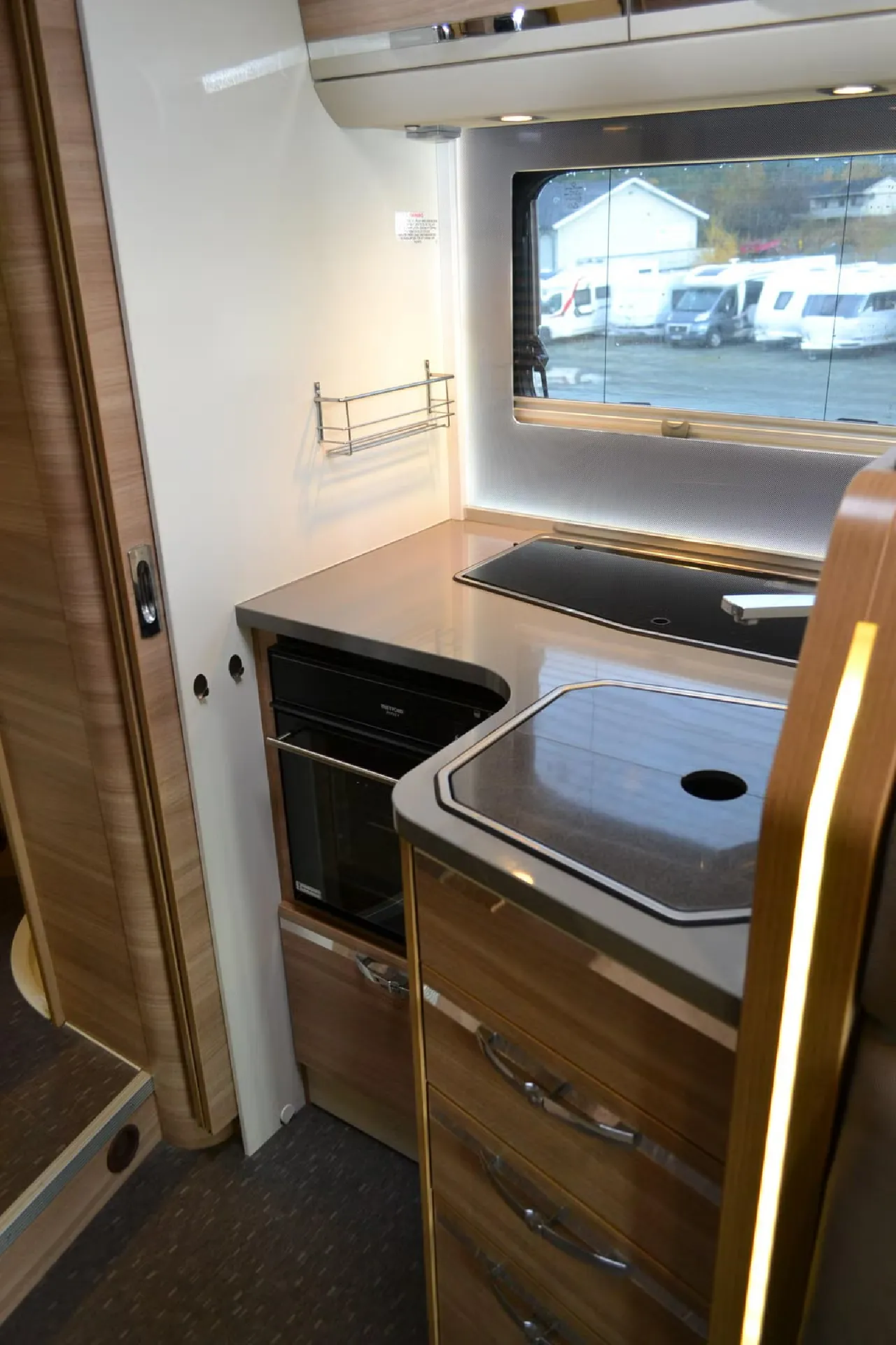 Adria Matrix M 670 SC