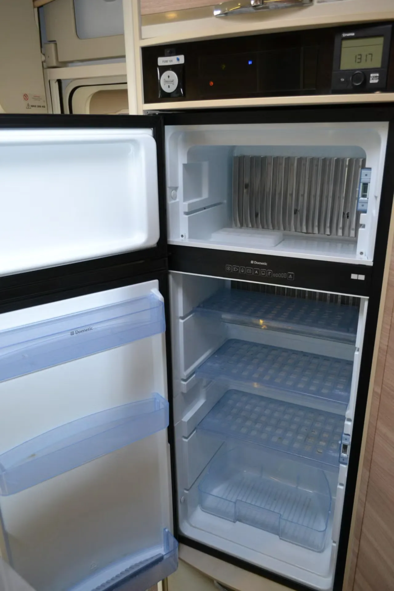 Adria Matrix M 670 SC