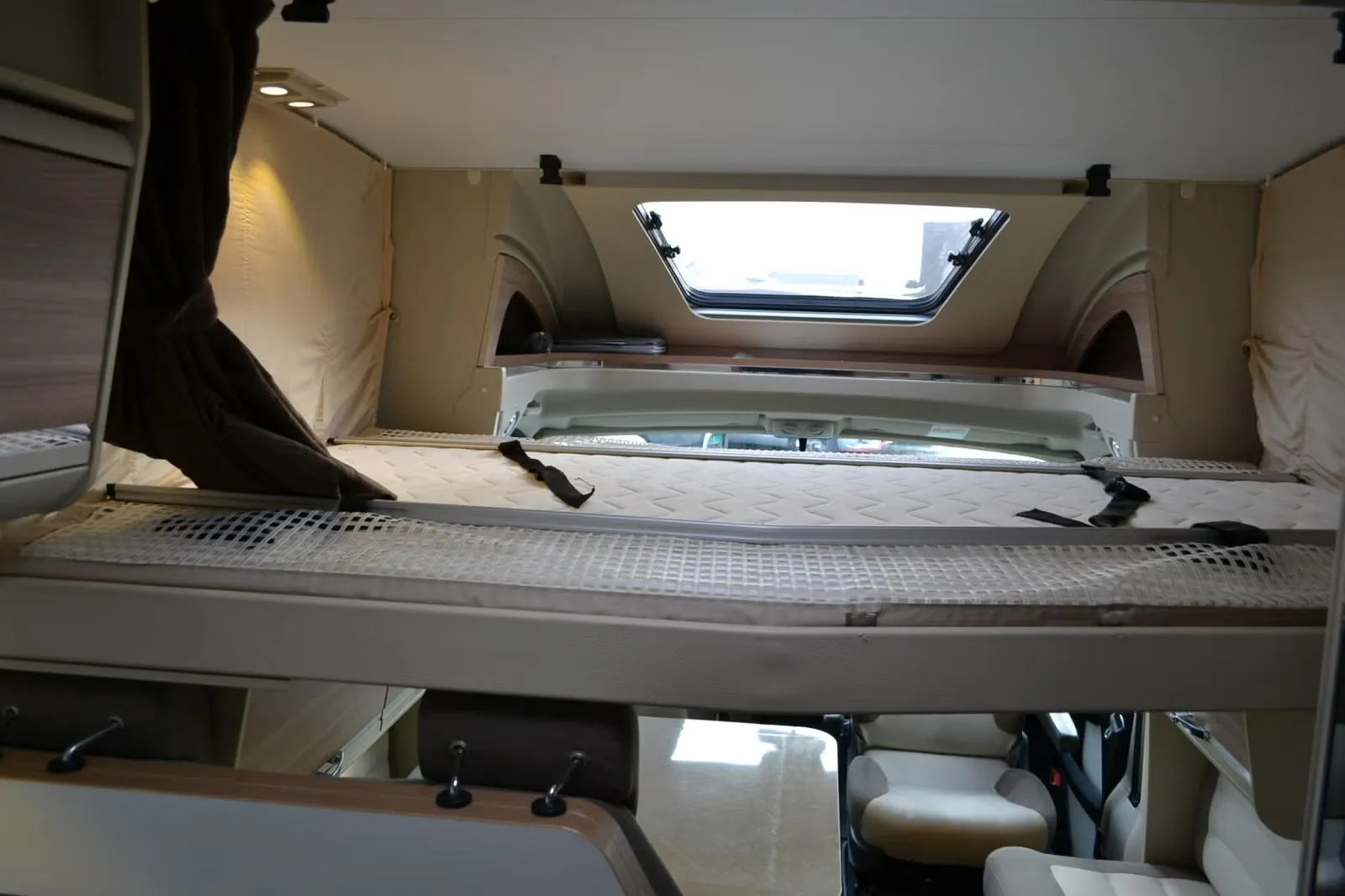 Adria Matrix M 670 SC